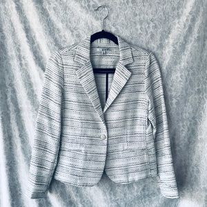 CAbi NWOT detailed blazer
